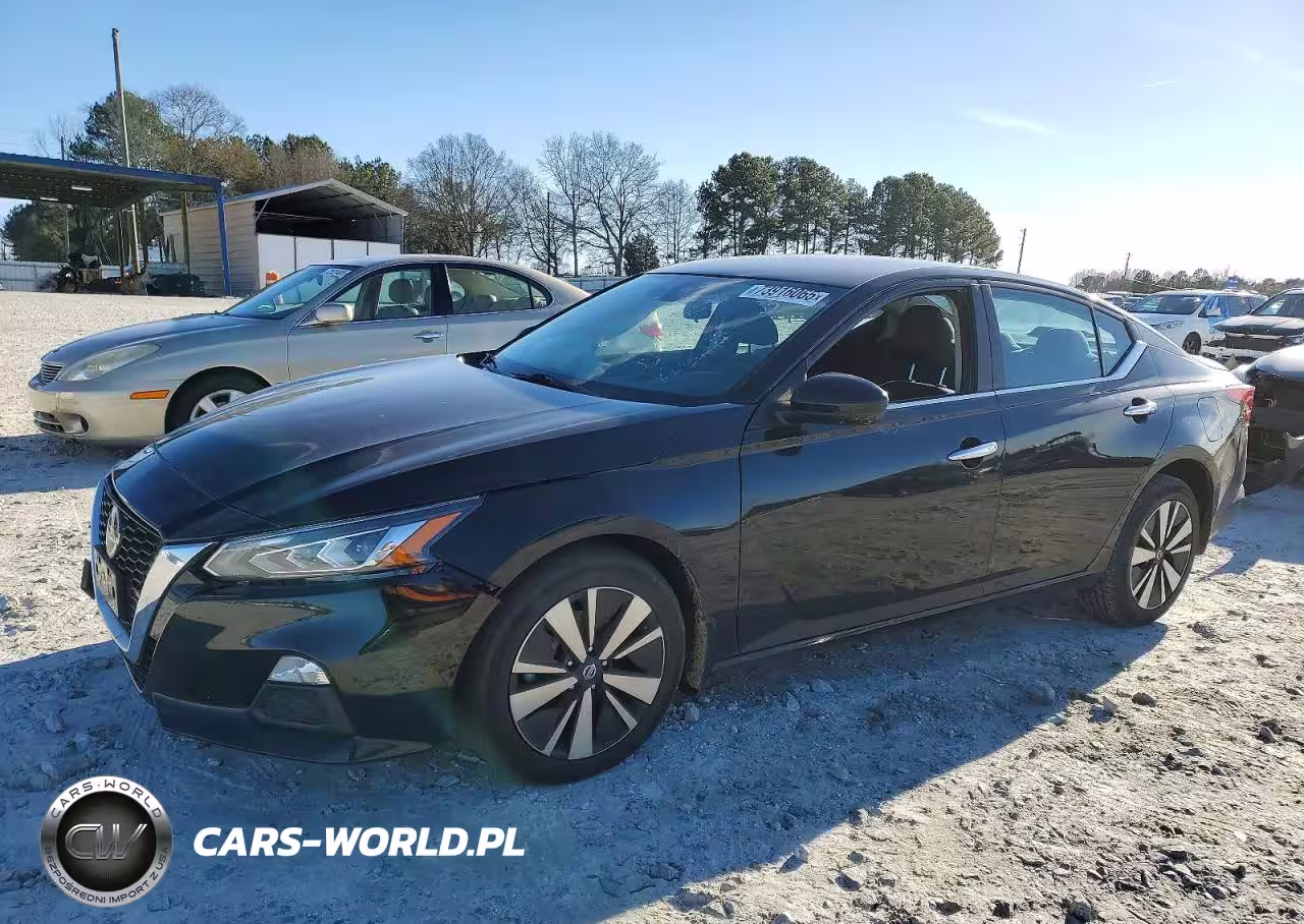 2021 Nissan Altima Sv