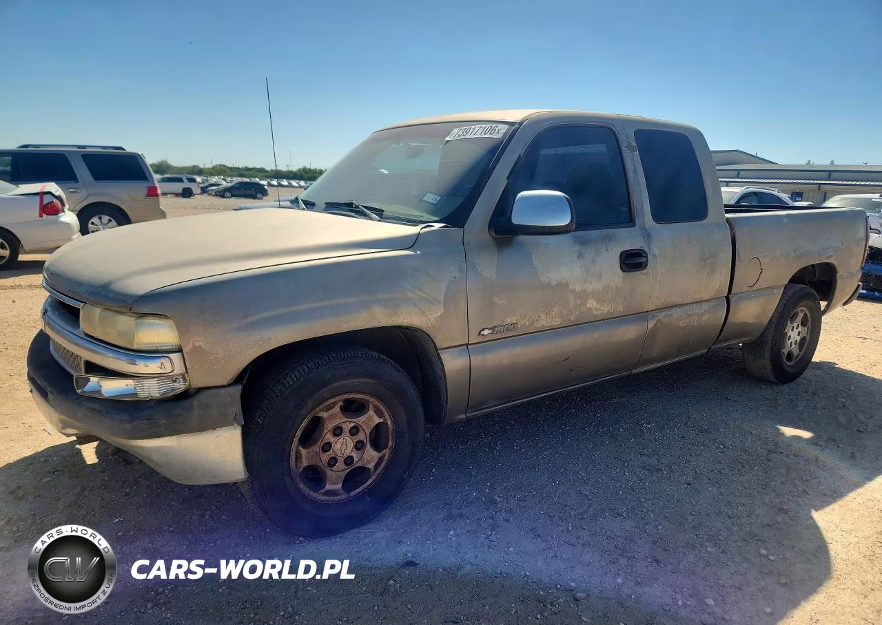 2000 Chevrolet Silverado C1500 VIN:2GCEC19W7Y1256484 - 1