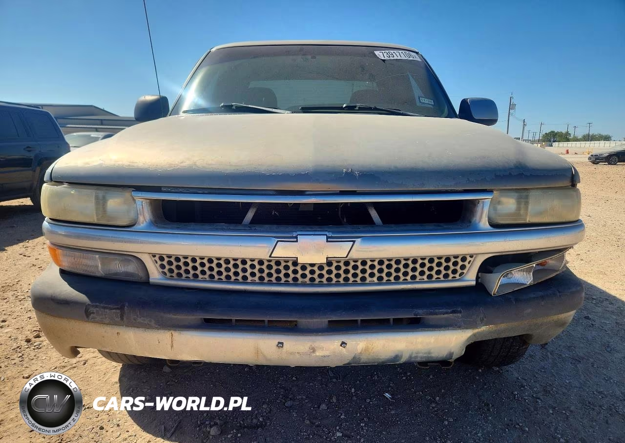 2000 Chevrolet Silverado C1500 VIN:2GCEC19W7Y1256484 - 5