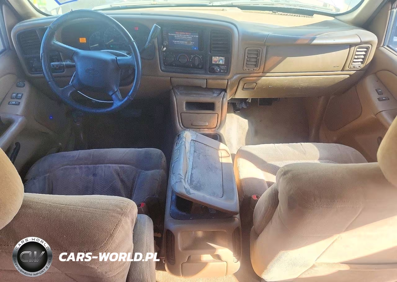 2000 Chevrolet Silverado C1500 VIN:2GCEC19W7Y1256484 - 8