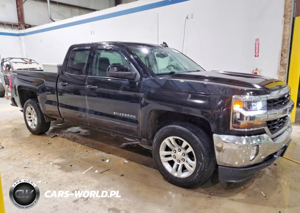 2017 Chevrolet Silverado K1500 Lt VIN:1GCVKREC7HZ105519 - 4