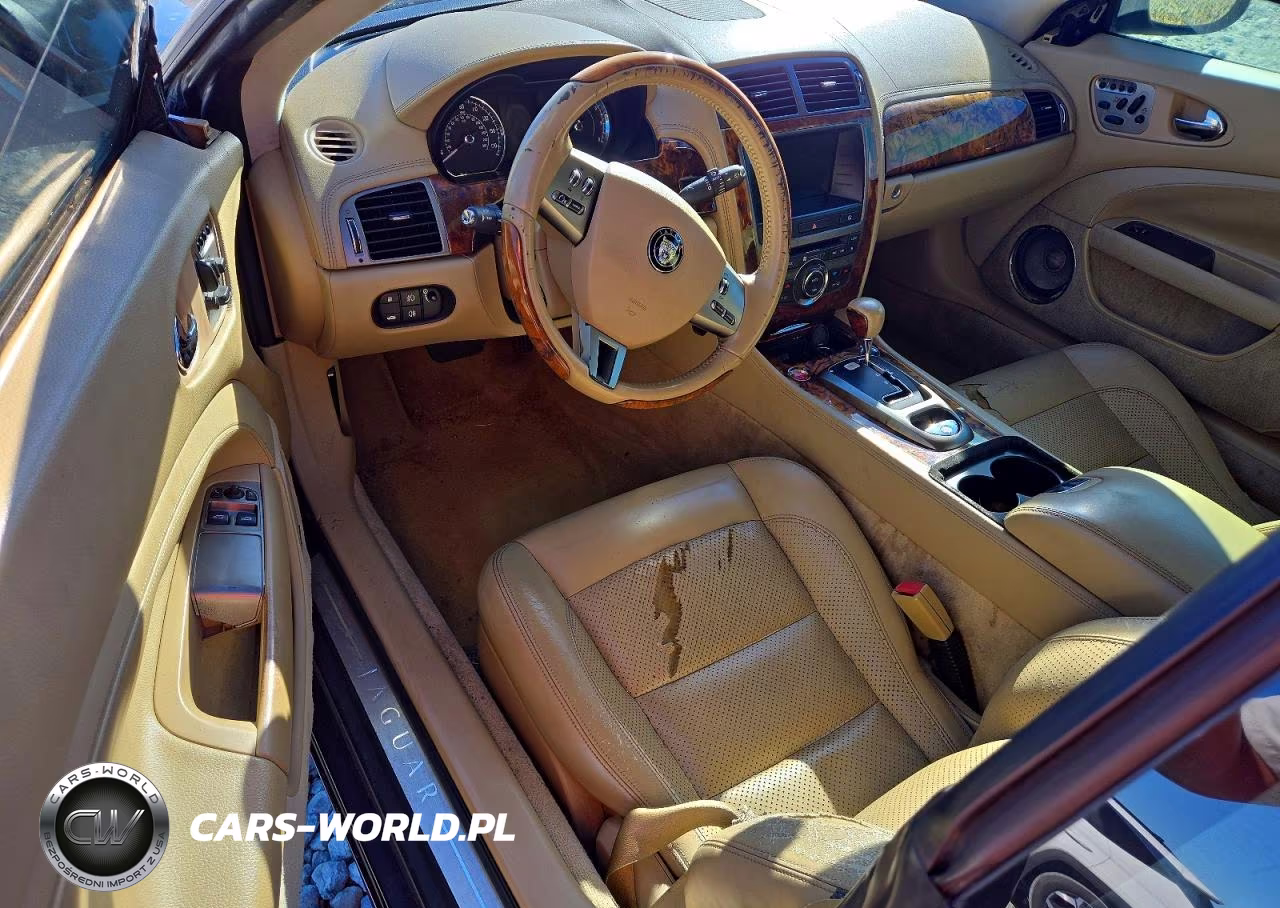 2007 Jaguar Xk VIN:SAJWA44B975B07057 - 8