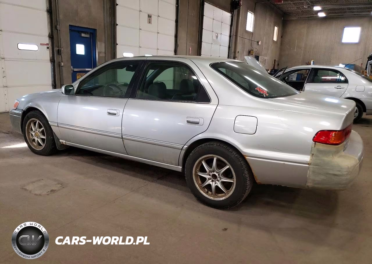 2001 Toyota Camry Xle V6 VIN:JT2BF28K210321444 - 2
