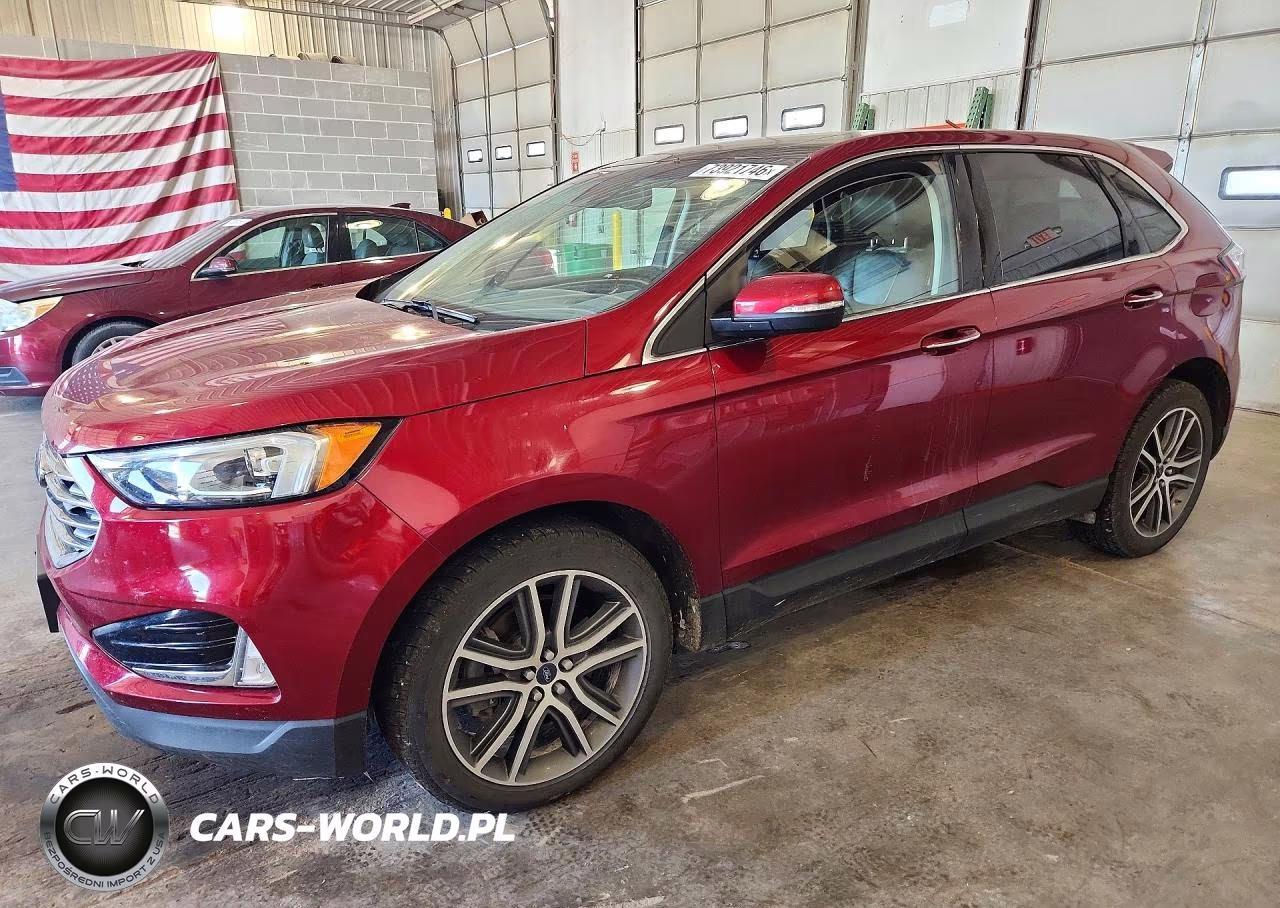 2019 Ford Edge Titanium