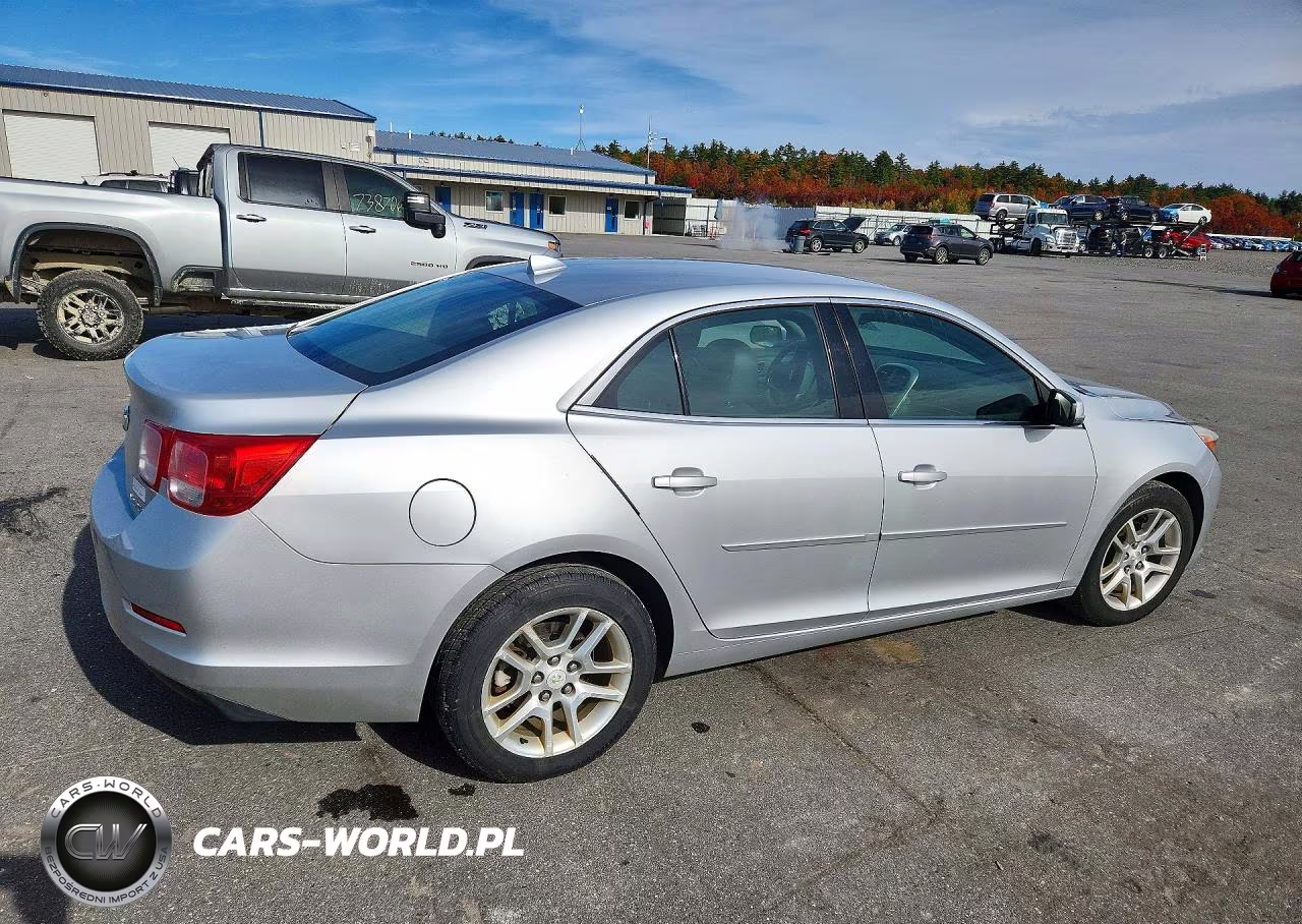 2014 Chevrolet Malibu 1Lt VIN:1G11C5SL9EU157132 - 3