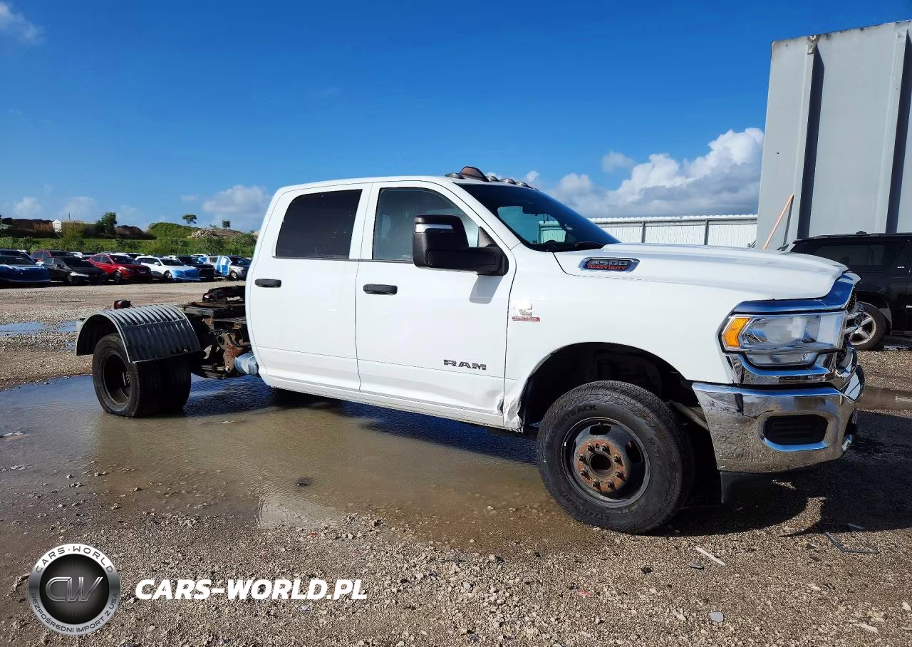 2023 Ram 3500 Tradesman VIN:3C63RRGL2PG509575 - 4