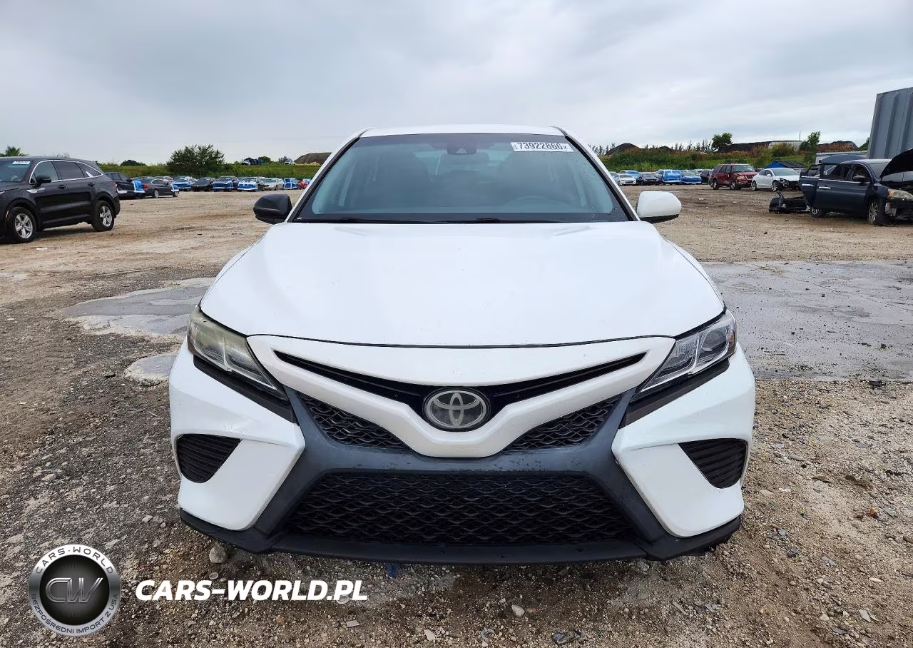 2019 Toyota Camry Se VIN:4T1B11HK3KU768581 - 5
