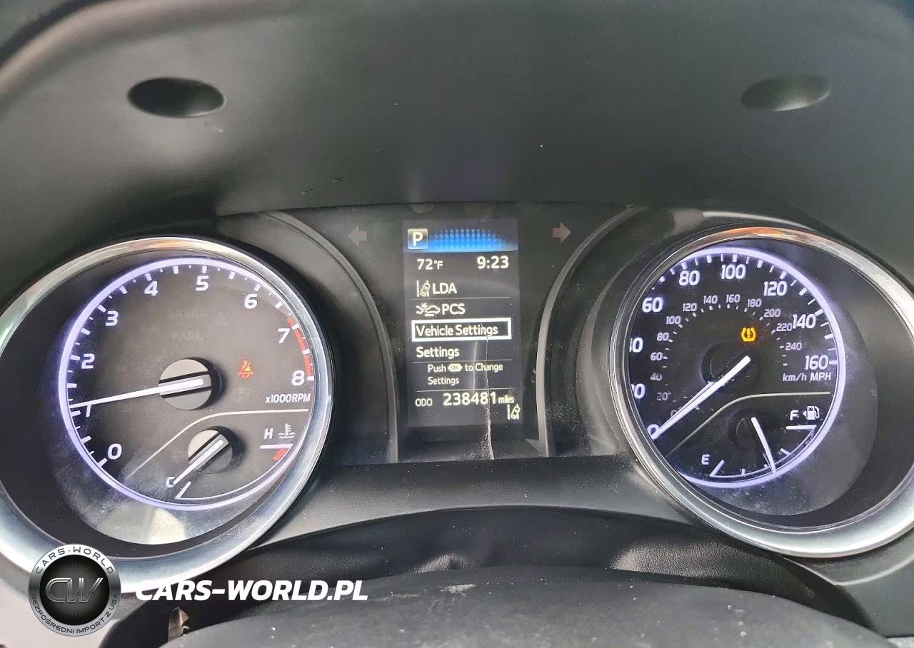 2019 Toyota Camry Se VIN:4T1B11HK3KU768581 - 9