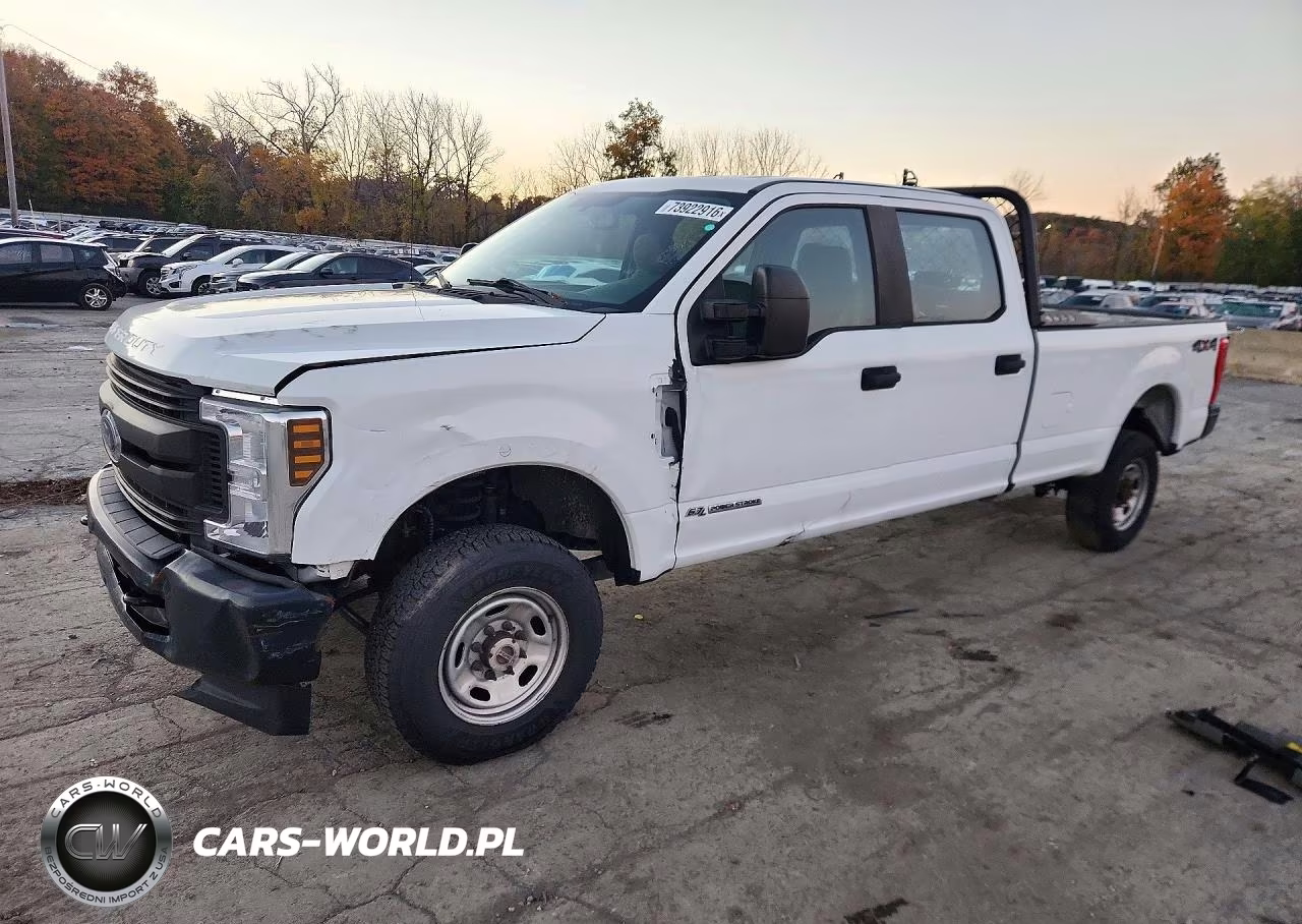 2018 Ford F250 Super Duty VIN:1FT7W2BT2JEB27062 - 1