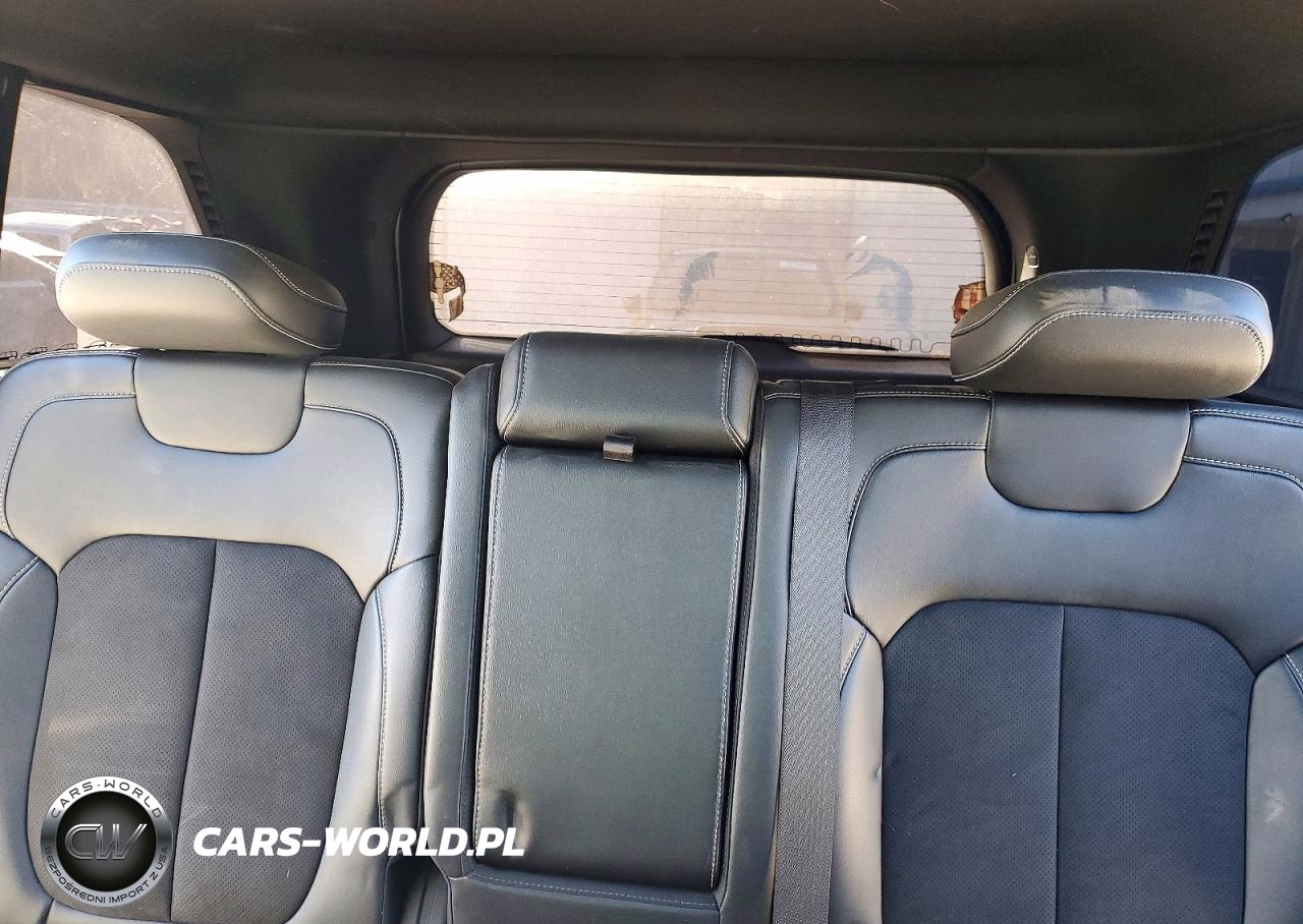2023 Jeep Grand Cherokee VIN:1C4RJHAG6PC554831 - 10