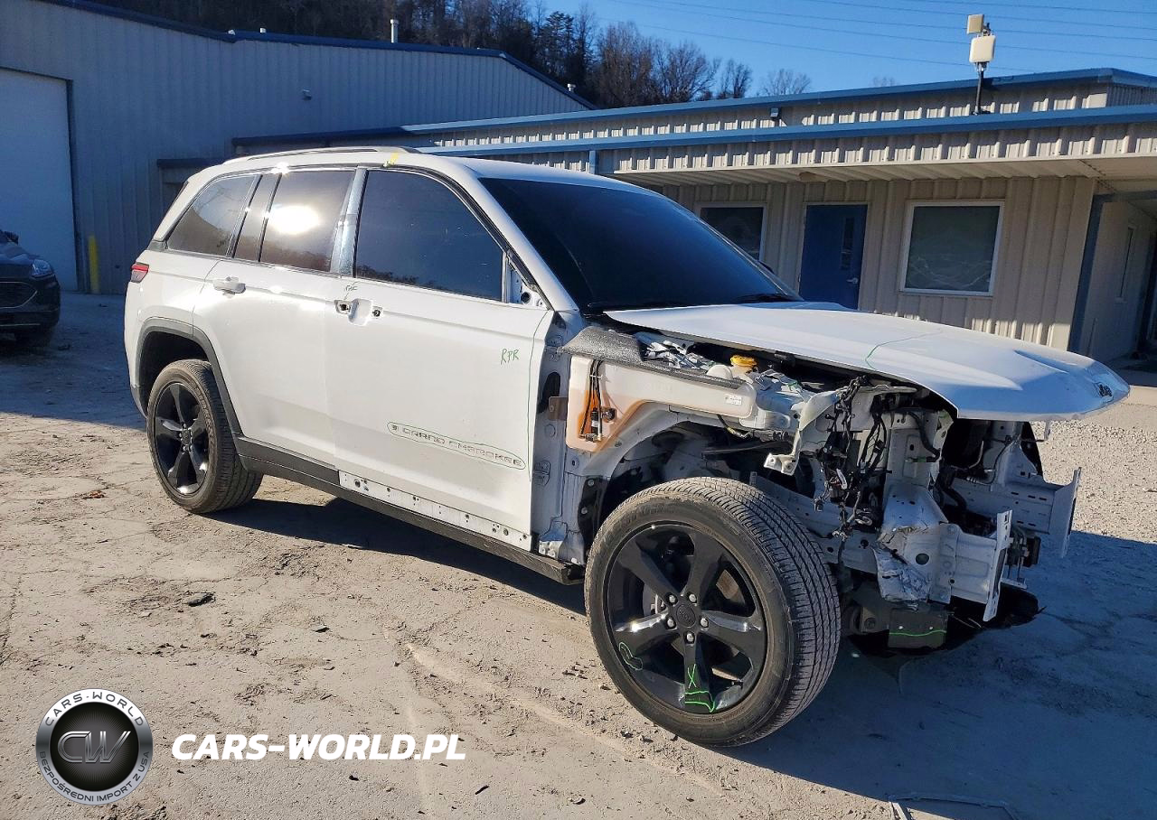 2023 Jeep Grand Cherokee VIN:1C4RJHAG6PC554831 - 4