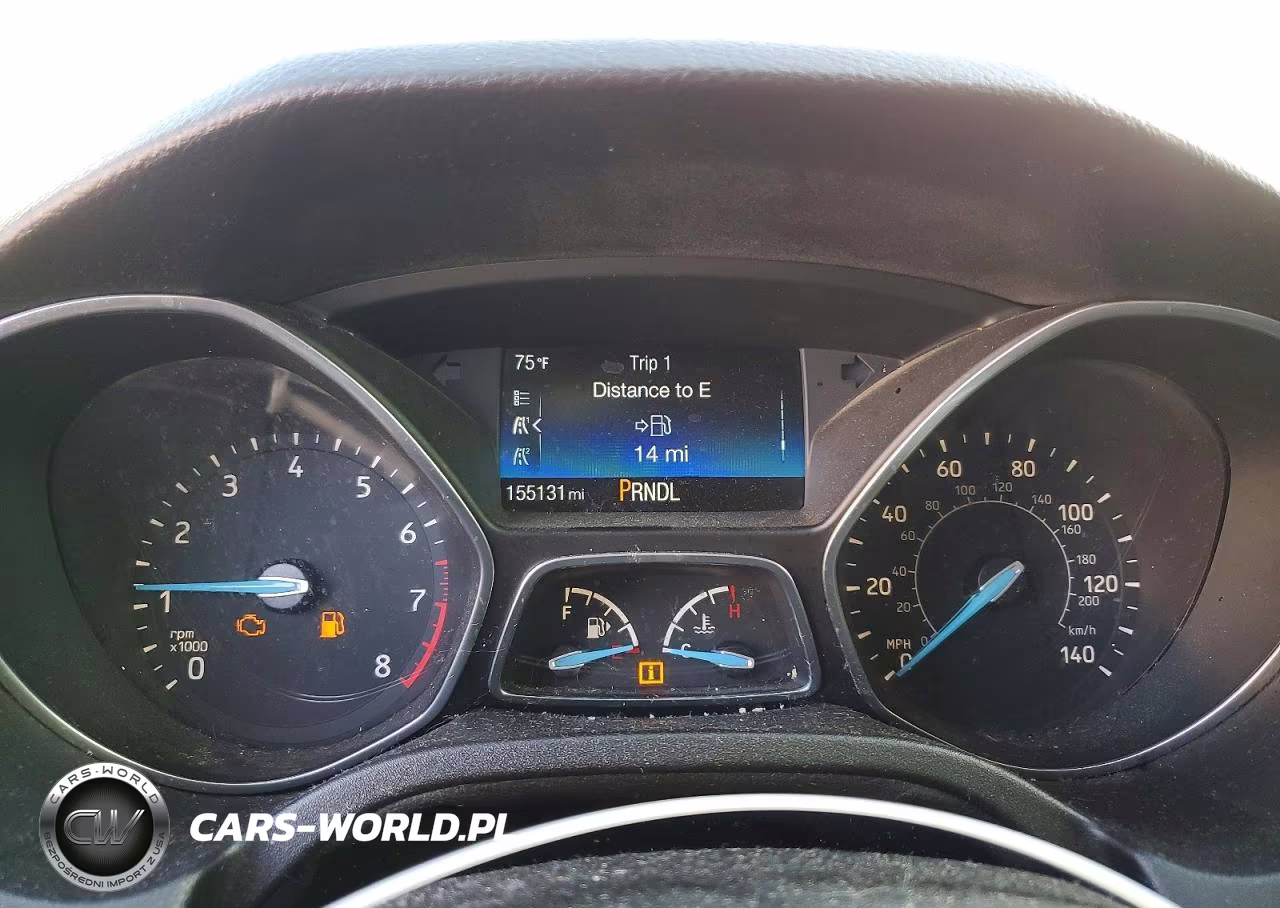 2015 Ford Focus Se VIN:1FADP3F28FL307646 - 9