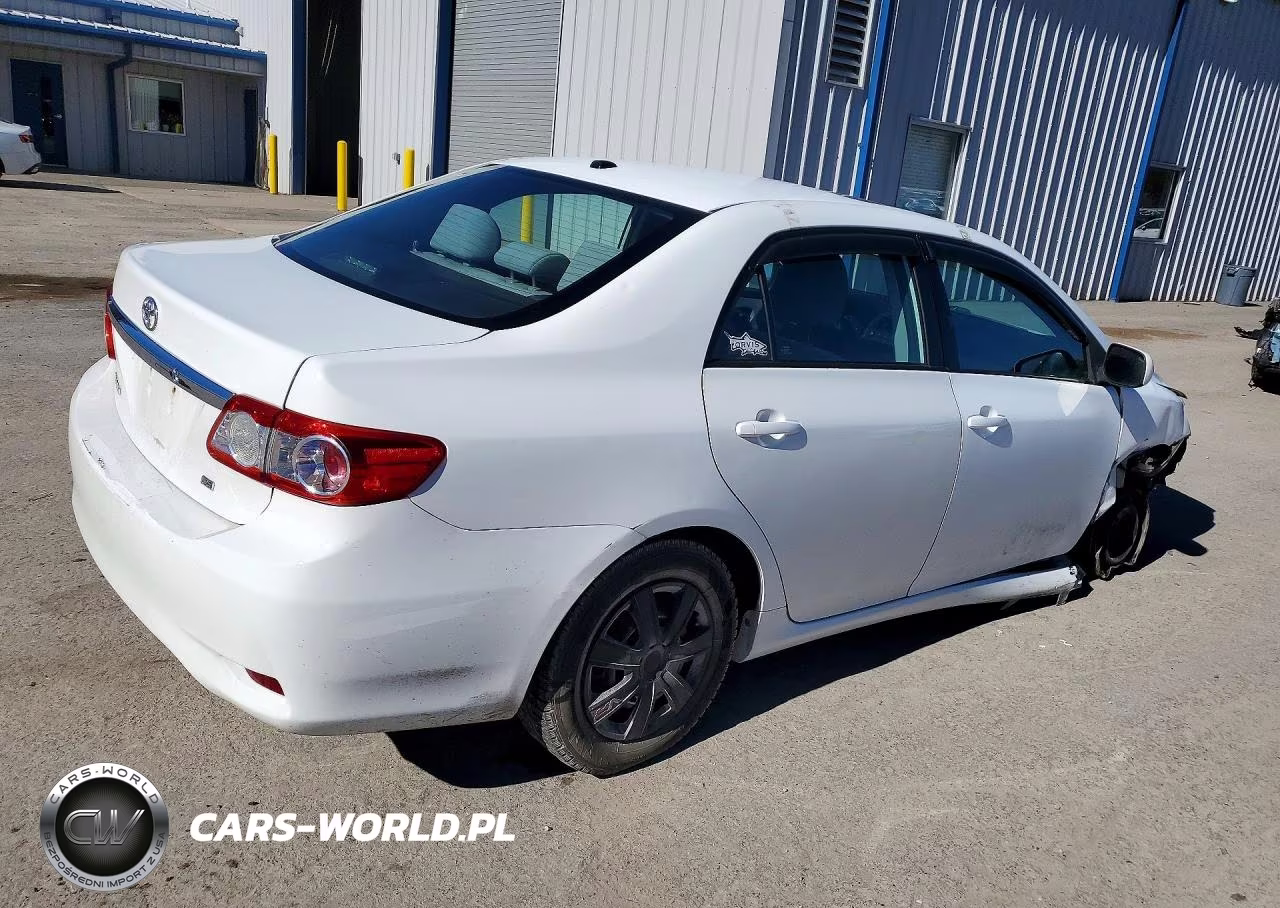 2011 Toyota Corolla Le VIN:2T1BU4EEXBC656353 - 3
