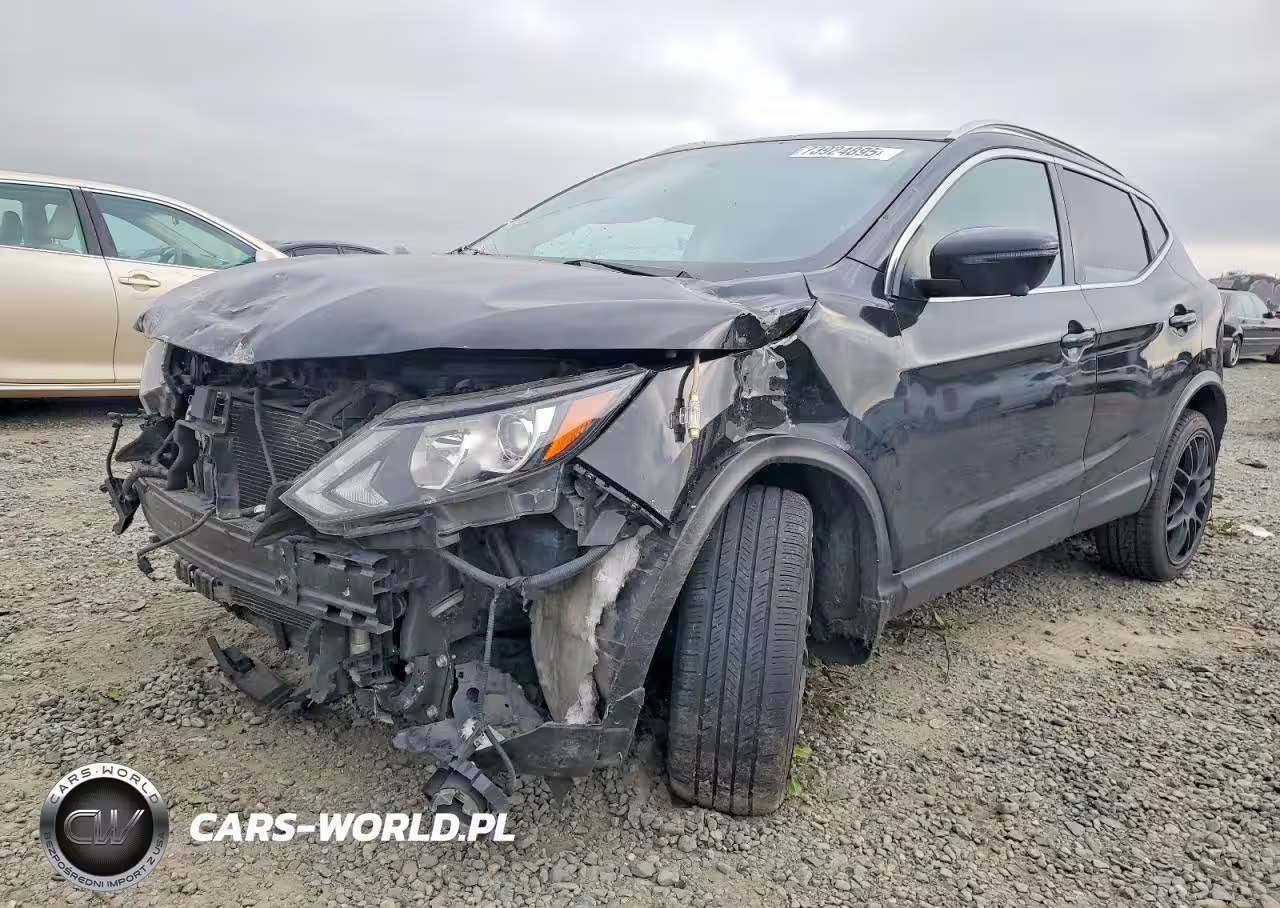 2018 Nissan Rogue Sport S