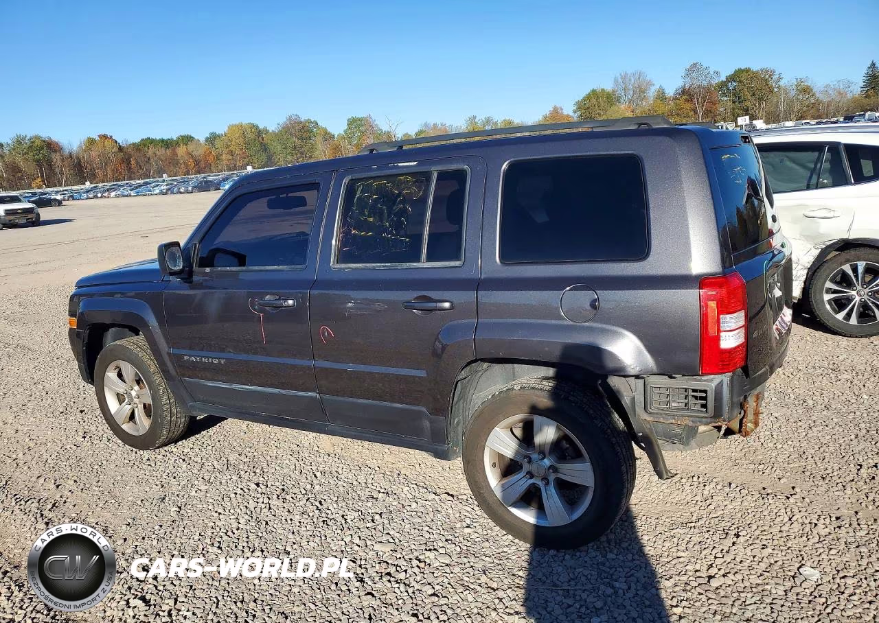 2015 Jeep Patriot Latitude VIN:1C4NJRFB5FD216265 - 2