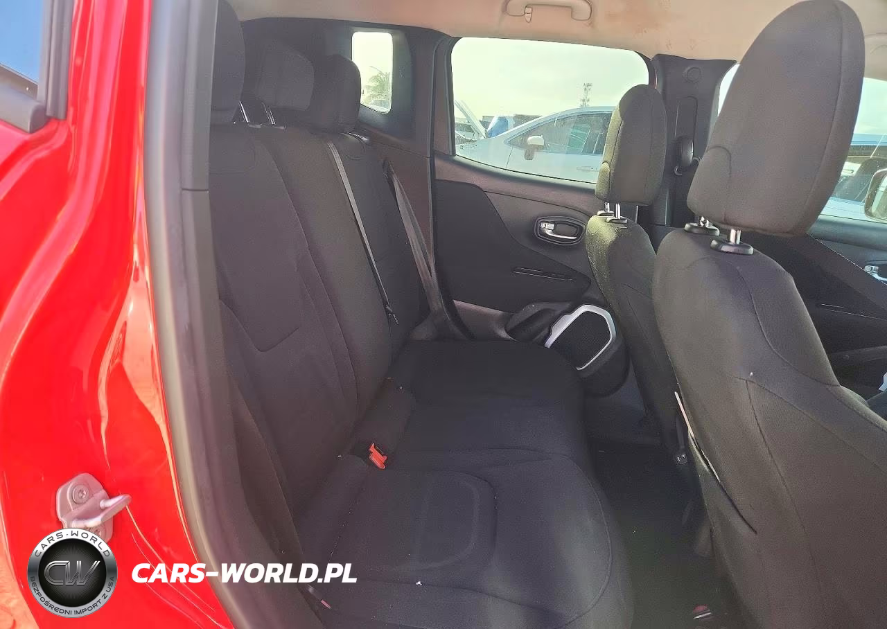 2018 Jeep Renegade Latitude VIN:ZACCJABB2JPH38103 - 10