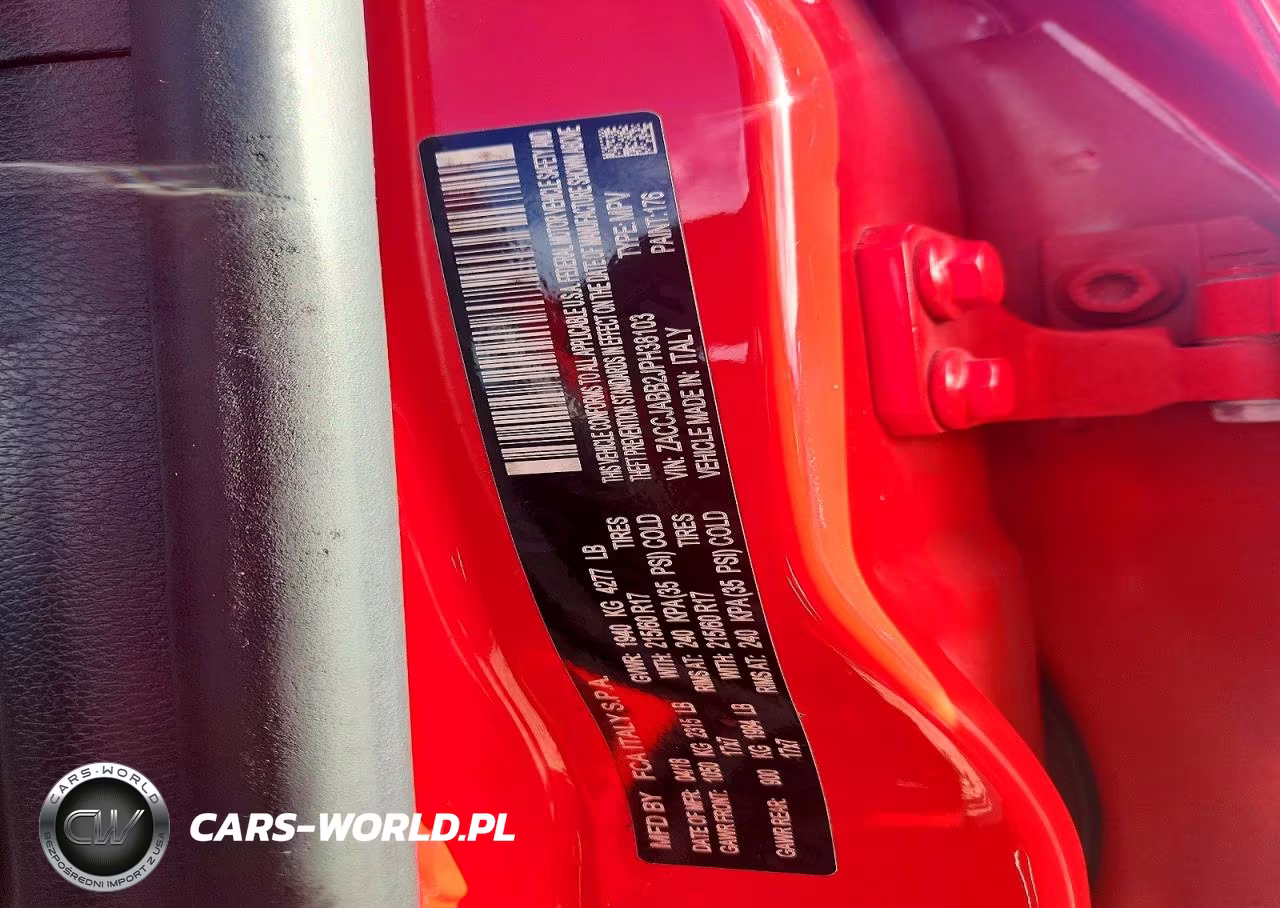2018 Jeep Renegade Latitude VIN:ZACCJABB2JPH38103 - 12