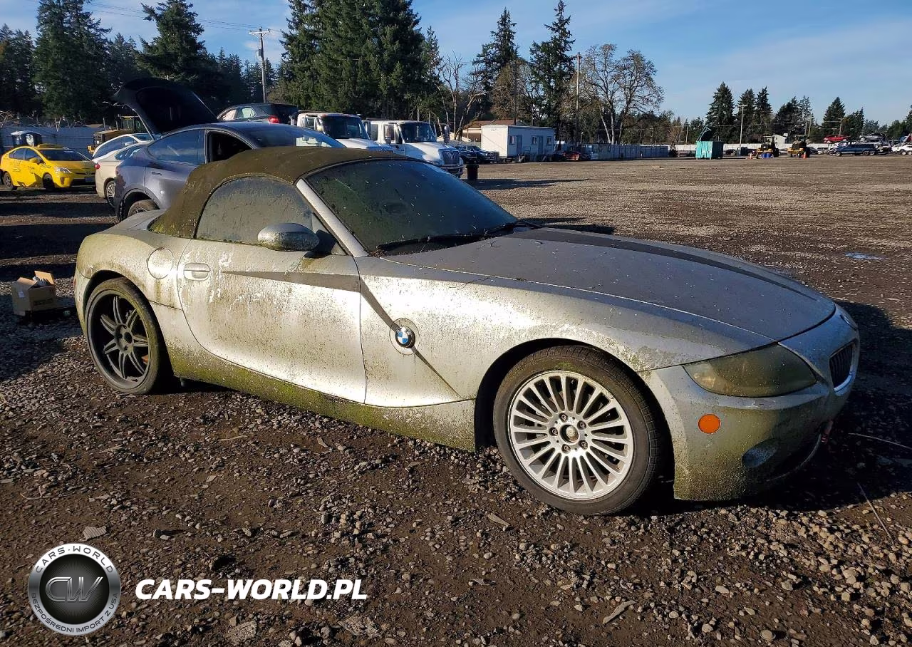 2005 BMW Z4 2.5 VIN:4USBT33595LR71295 - 4