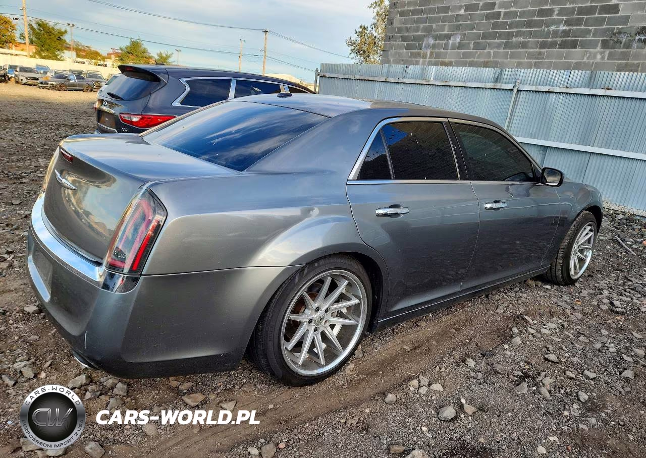 2011 Chrysler 300 Limited VIN:2C3CA5CGXBH537963 - 3