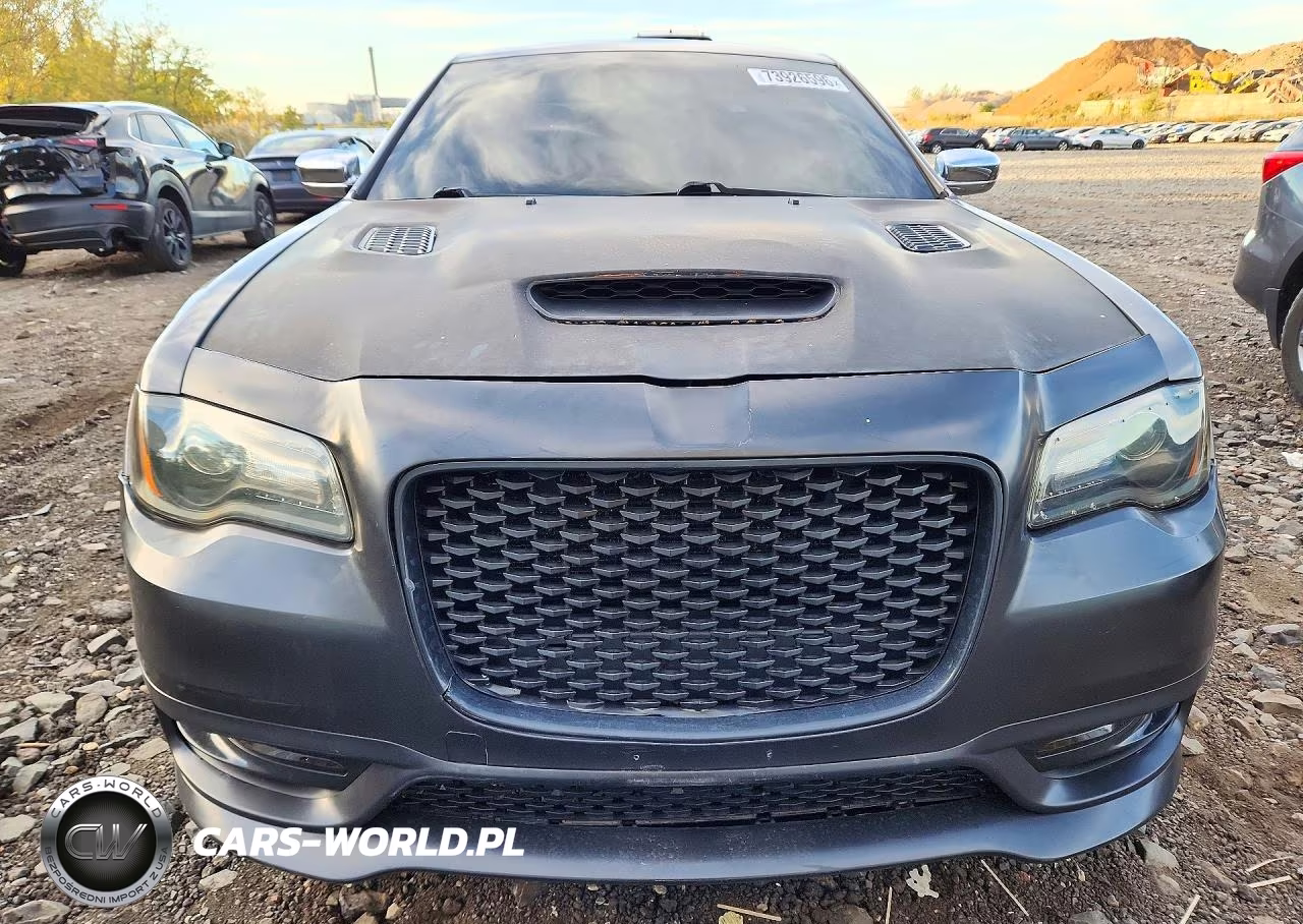 2011 Chrysler 300 Limited VIN:2C3CA5CGXBH537963 - 5