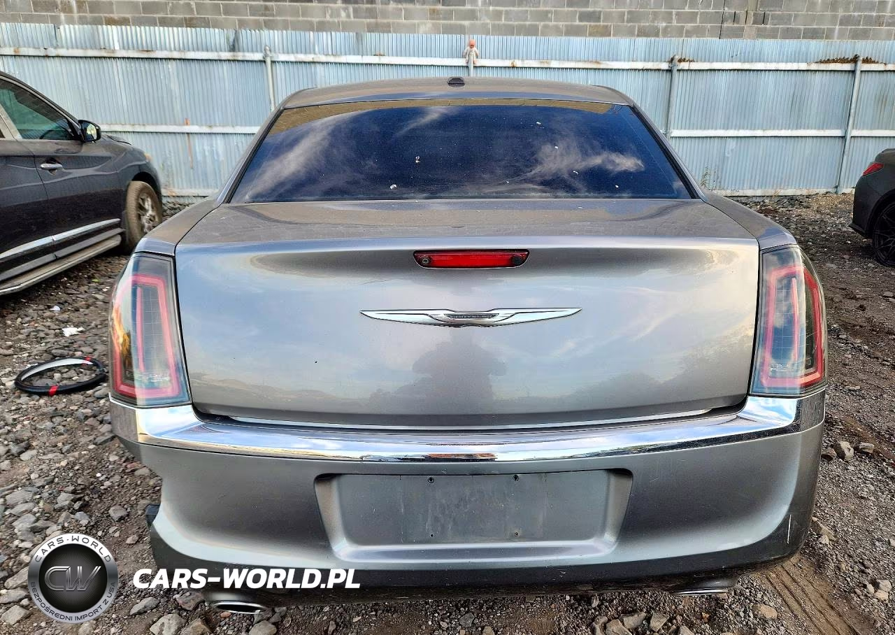 2011 Chrysler 300 Limited VIN:2C3CA5CGXBH537963 - 6