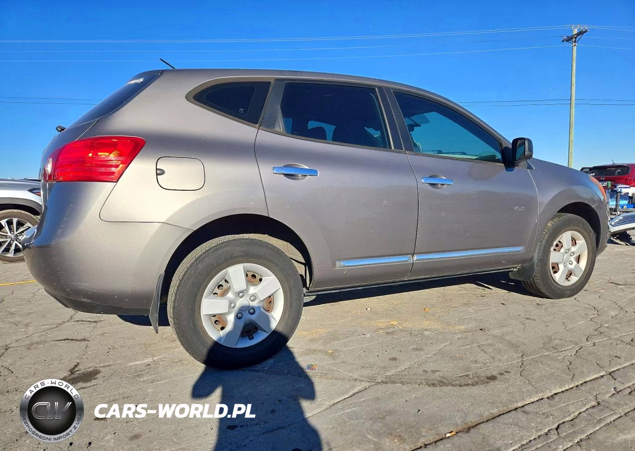 2015 Nissan Rogue Select S VIN:JN8AS5MT5FW669147 - 3