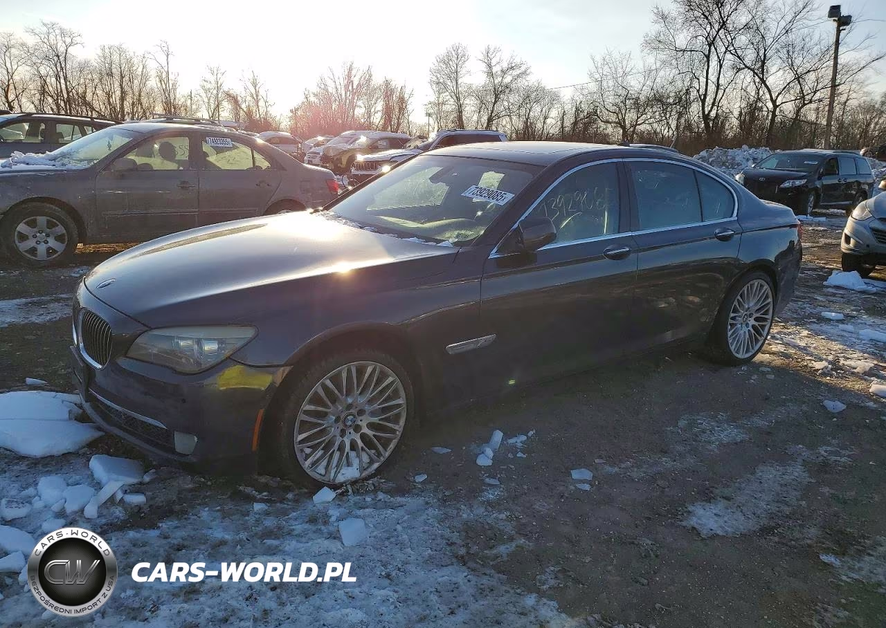 2011 BMW 750 Xi