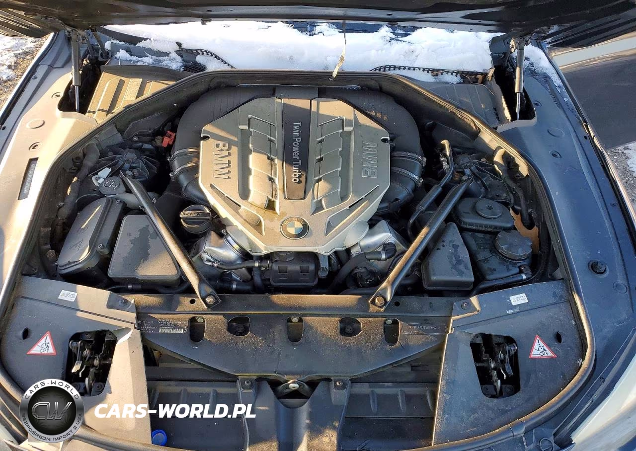 2011 BMW 750 Xi VIN:WBAKC6C5XBC395121 - 11