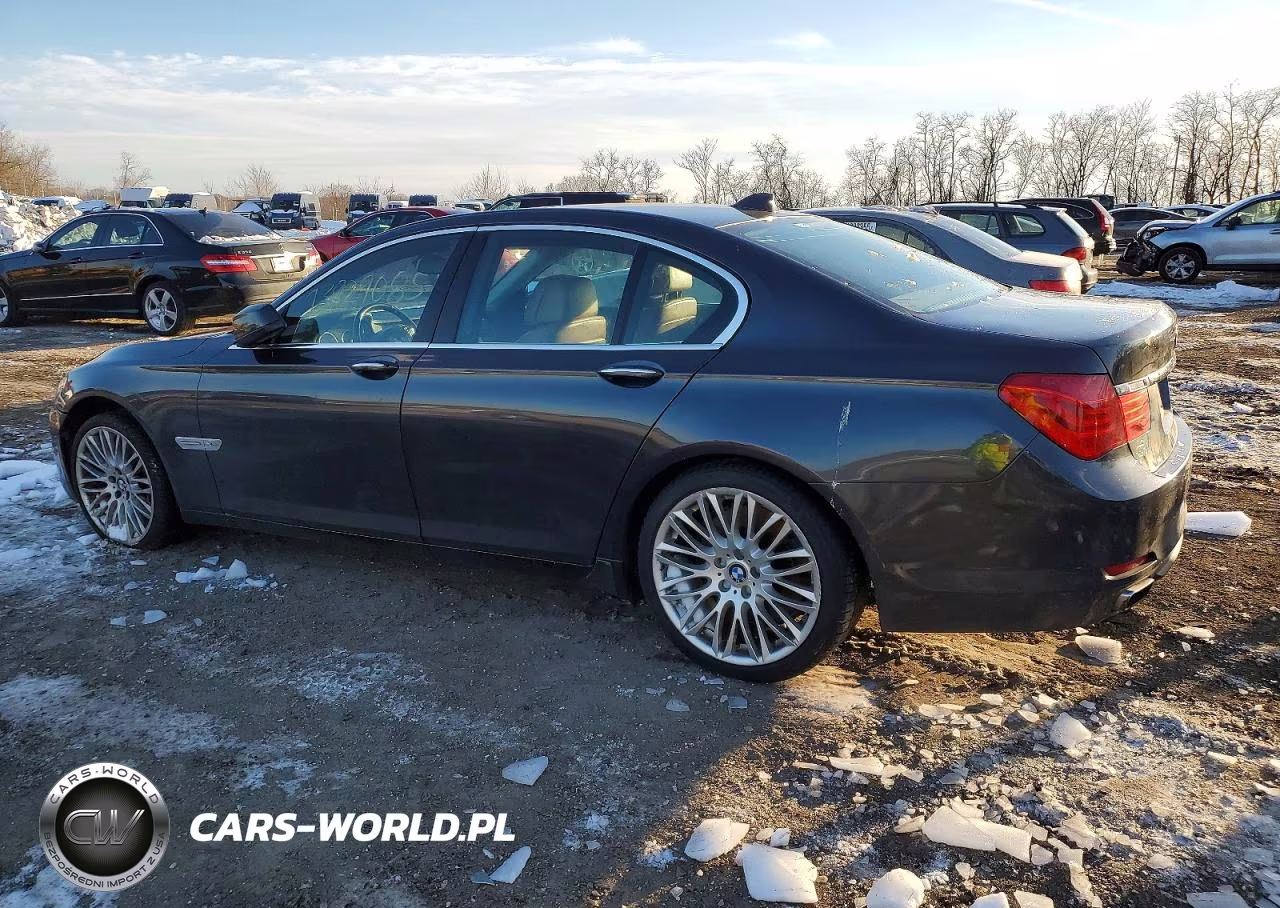 2011 BMW 750 Xi VIN:WBAKC6C5XBC395121 - 2