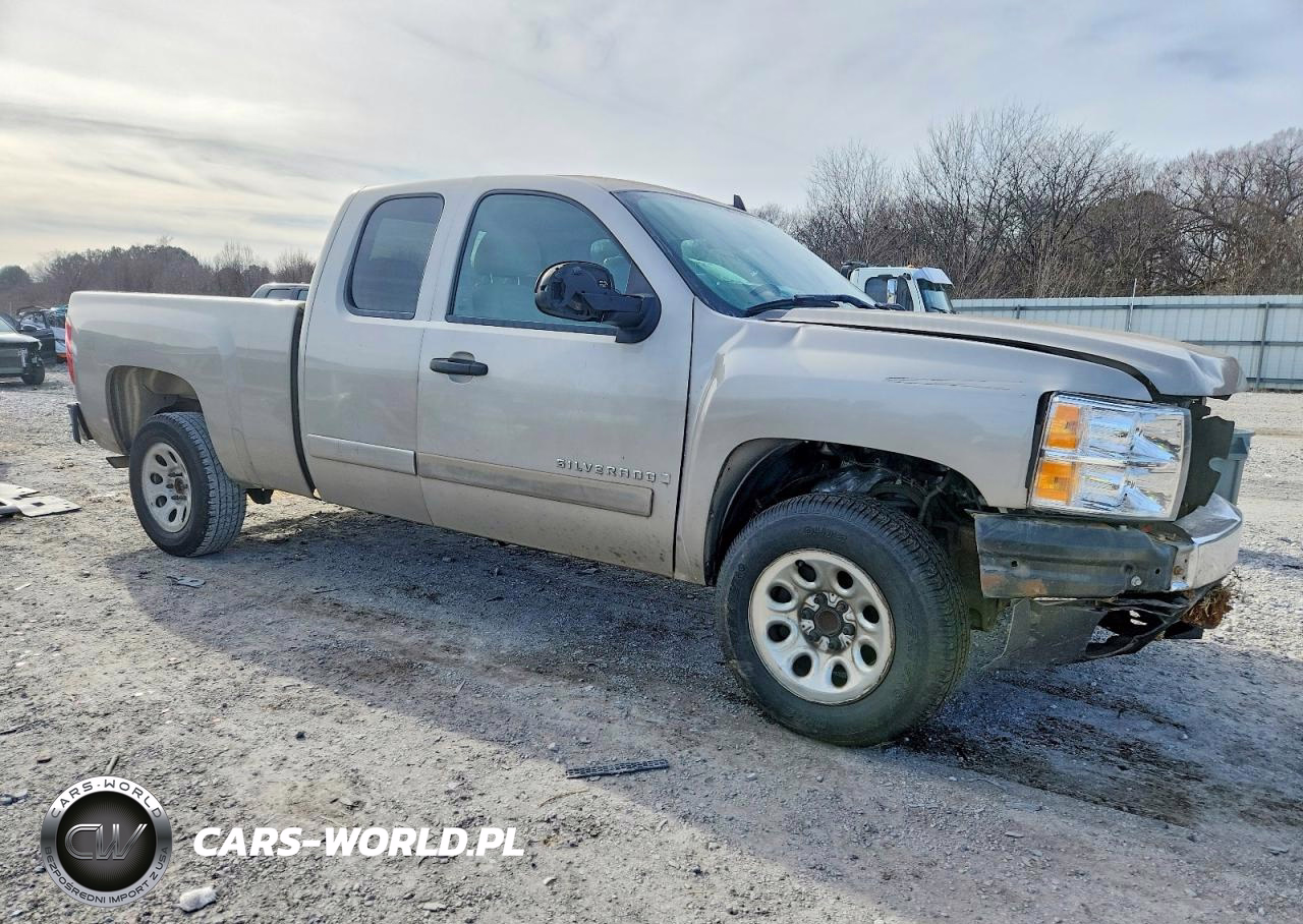 2007 Chev Silverado C1500 VIN:1GCEC19C47Z569696 - 4