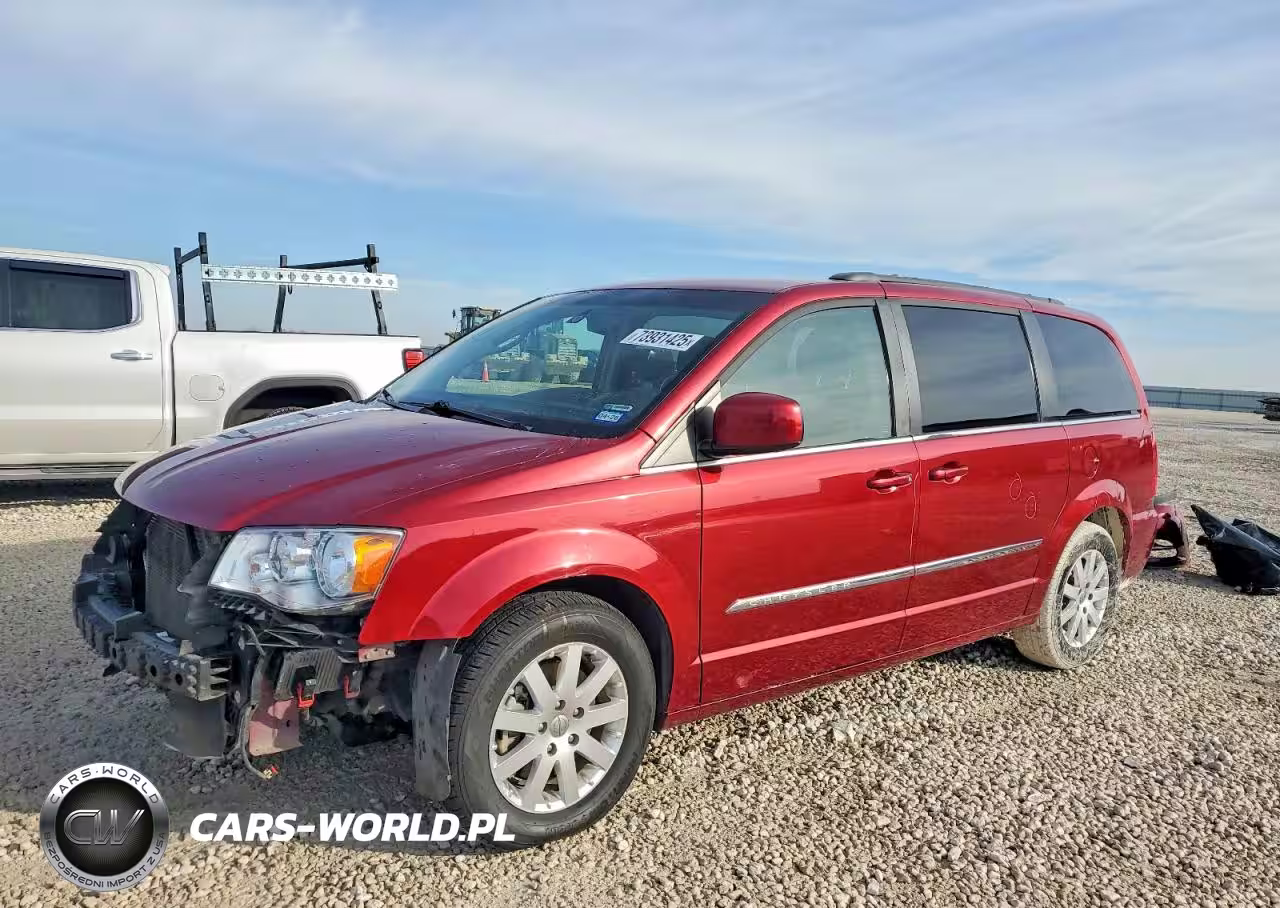 2015 Chrysler Town & Country Touring
