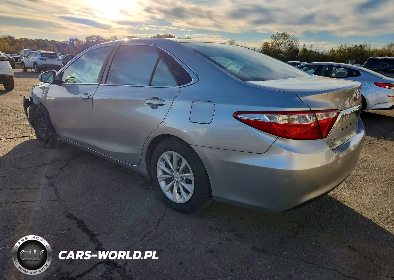 2016 Toyota Camry Le VIN:4T4BF1FK5GR530071 - 2