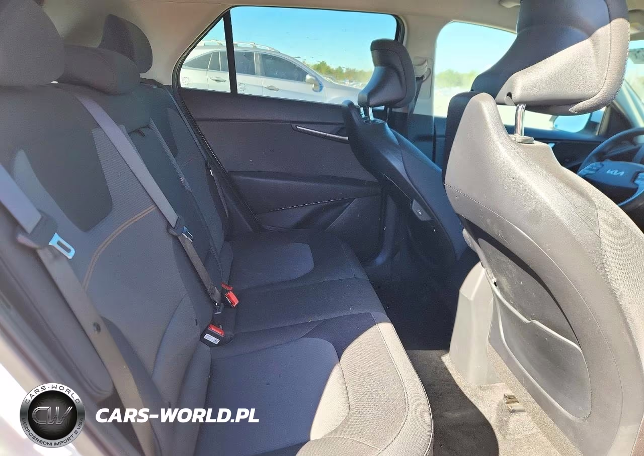 2026 Kia Niro Lx VIN:KNDCP3LE3T5320471 - 11