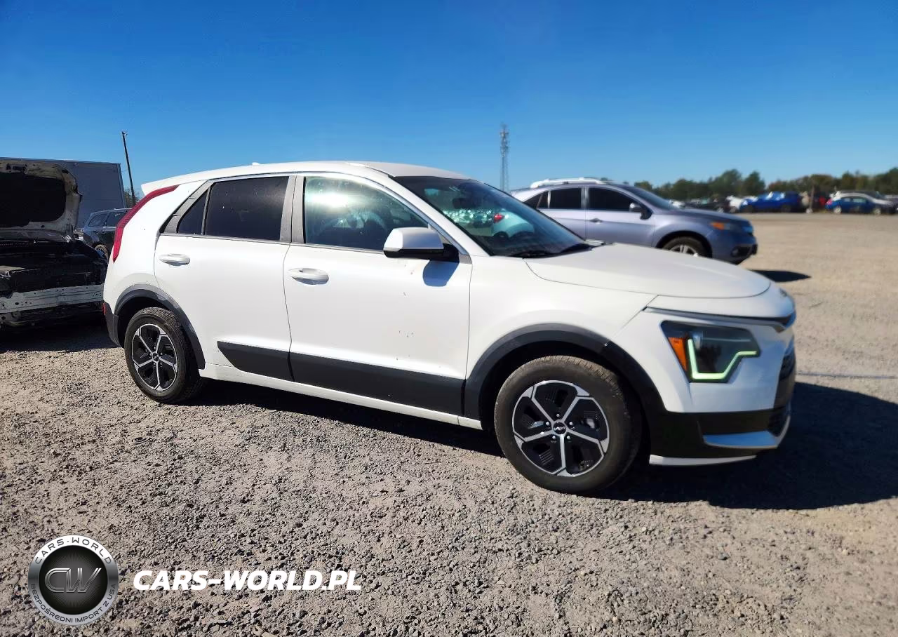 2026 Kia Niro Lx VIN:KNDCP3LE3T5320471 - 4