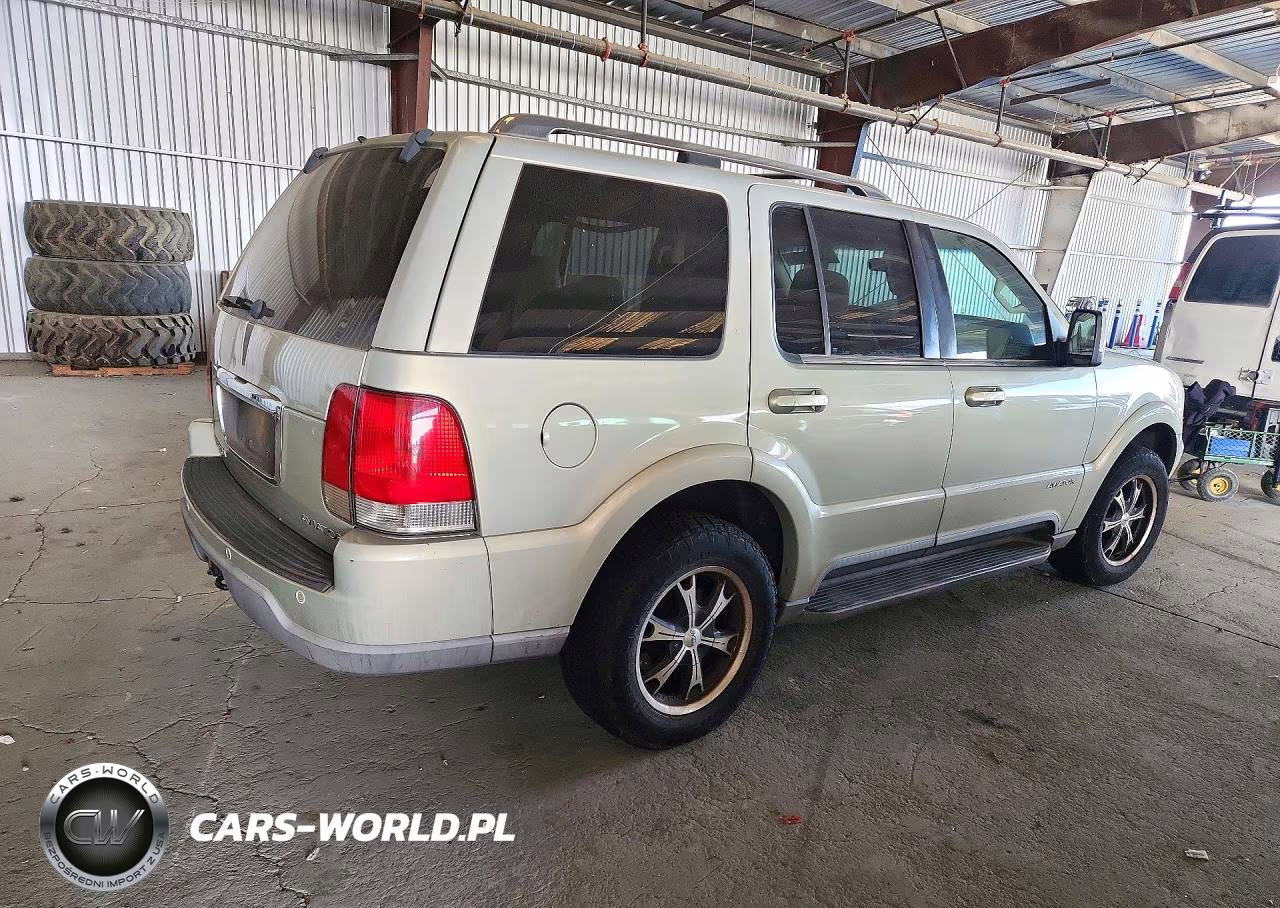 2003 Lincoln Aviator VIN:5LMEU78H23ZJ29976 - 3