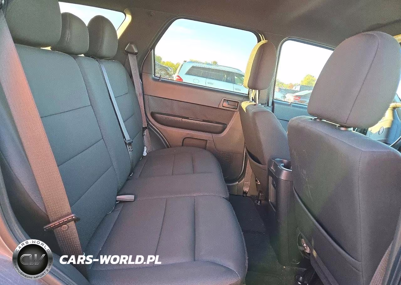 2010 Ford Escape Xlt VIN:1FMCU9DG8AKC94035 - 10