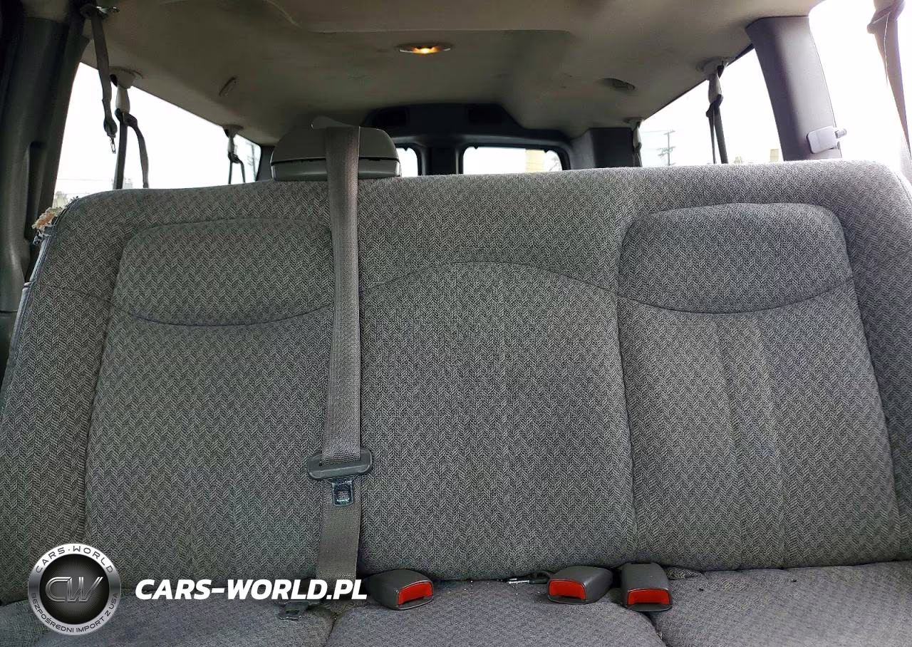 2004 Chevrolet Express G3500 VIN:1GAHG39U841175501 - 10
