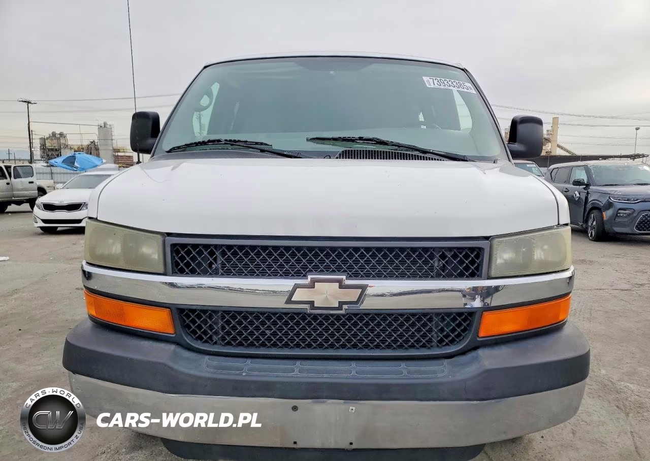 2004 Chevrolet Express G3500 VIN:1GAHG39U841175501 - 5