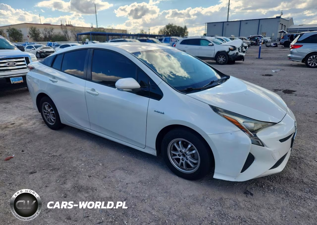 2016 Toyota Prius VIN:JTDKARFU2G3008923 - 4