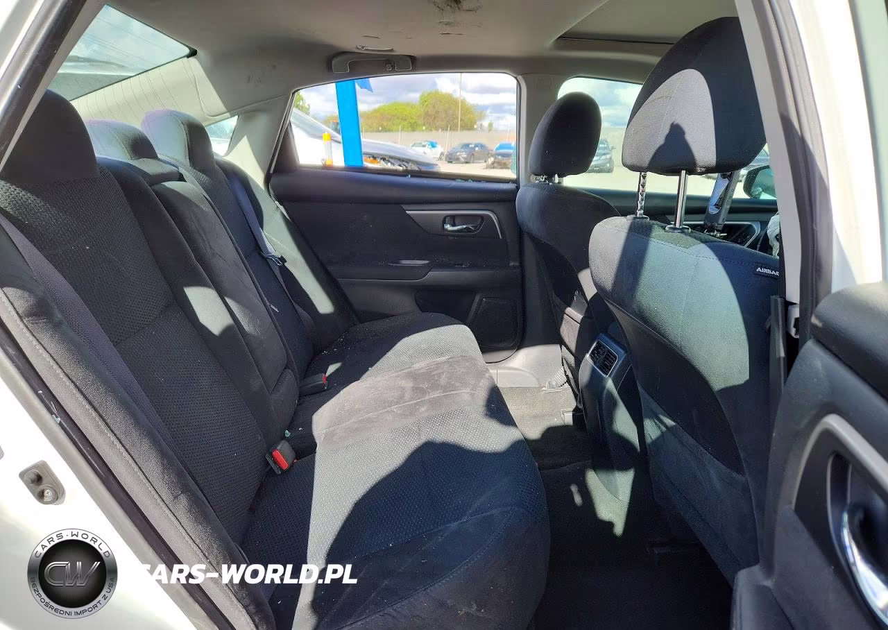 2015 Nissan Altima 2.5 Sv VIN:1N4AL3AP3FC212798 - 10