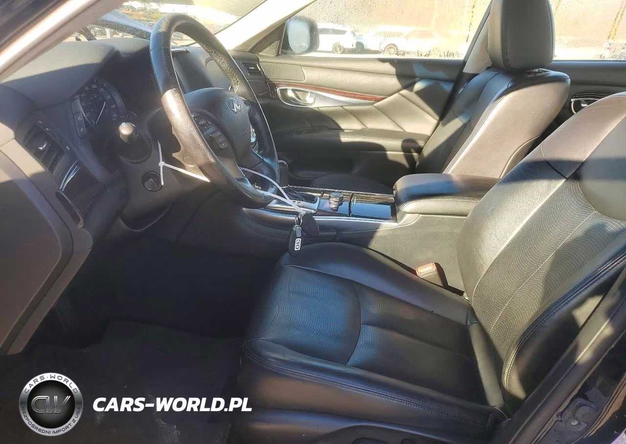 2019 Infiniti Q70L 3.7 Luxe VIN:JN1BY1PR7KM725556 - 7