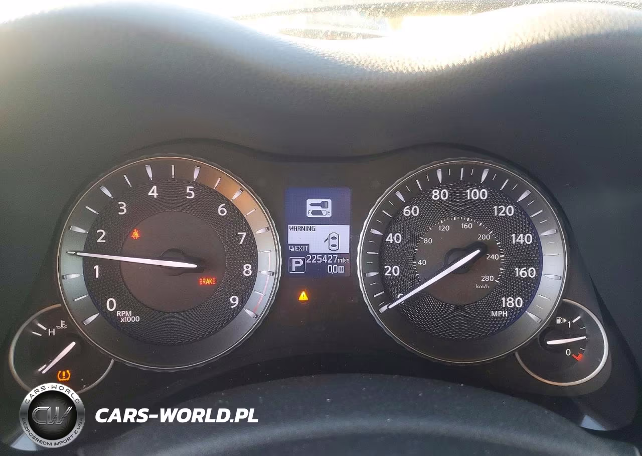2019 Infiniti Q70L 3.7 Luxe VIN:JN1BY1PR7KM725556 - 9