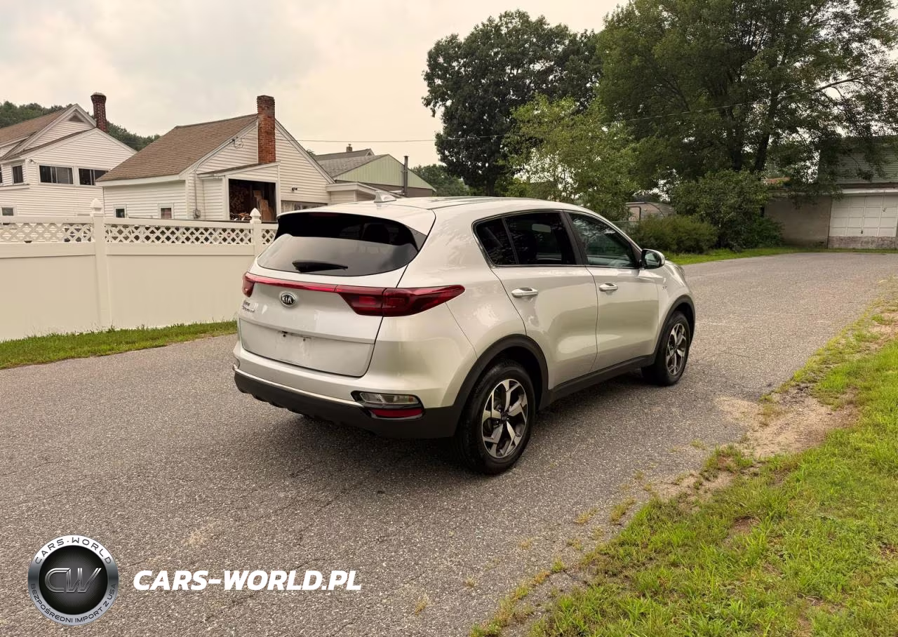 2020 Kia Sportage Lx VIN:KNDPMCAC9L7705663 - 4