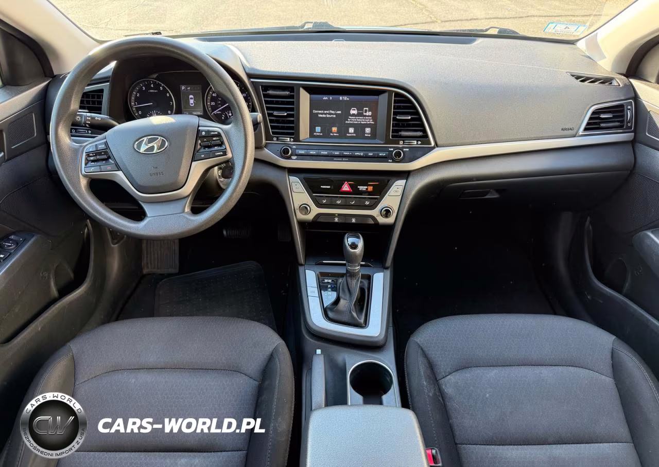 2018 Hyundai Elantra Sel VIN:5NPD84LF7JH286306 - 9
