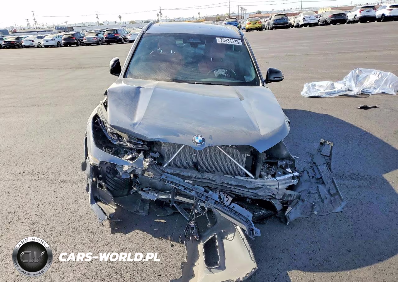 2025 BMW X1 xDrive28I VIN:WBX73EF05S5087252 - 5