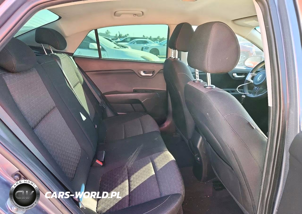 2020 Kia Rio S VIN:3KPA24AD1LE278621 - 10