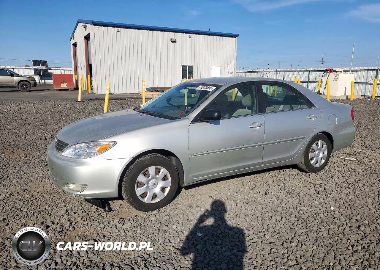 2003 Toyota Camry Le VIN:JTDBE32K530149048 - 1