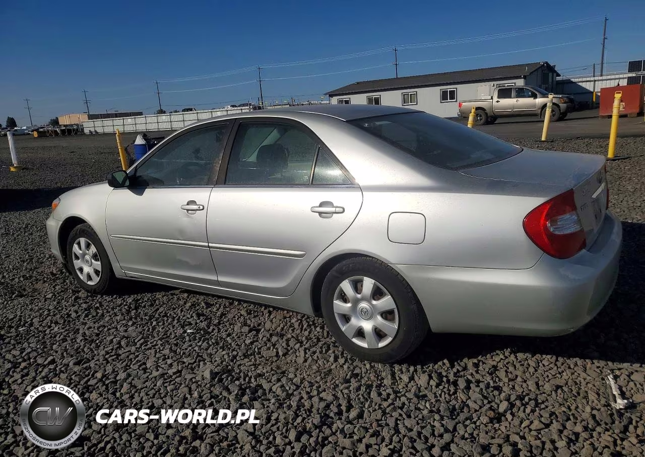 2003 Toyota Camry Le VIN:JTDBE32K530149048 - 2