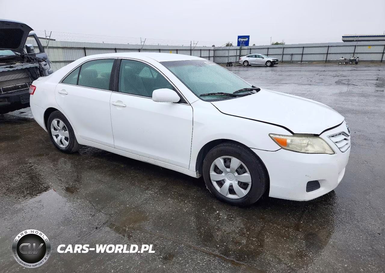 2011 Toyota Camry Le VIN:4T4BF3EK8BR113162 - 4