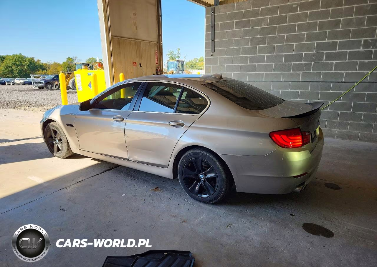 2011 BMW 528 I VIN:WBAFR1C51BC260192 - 2